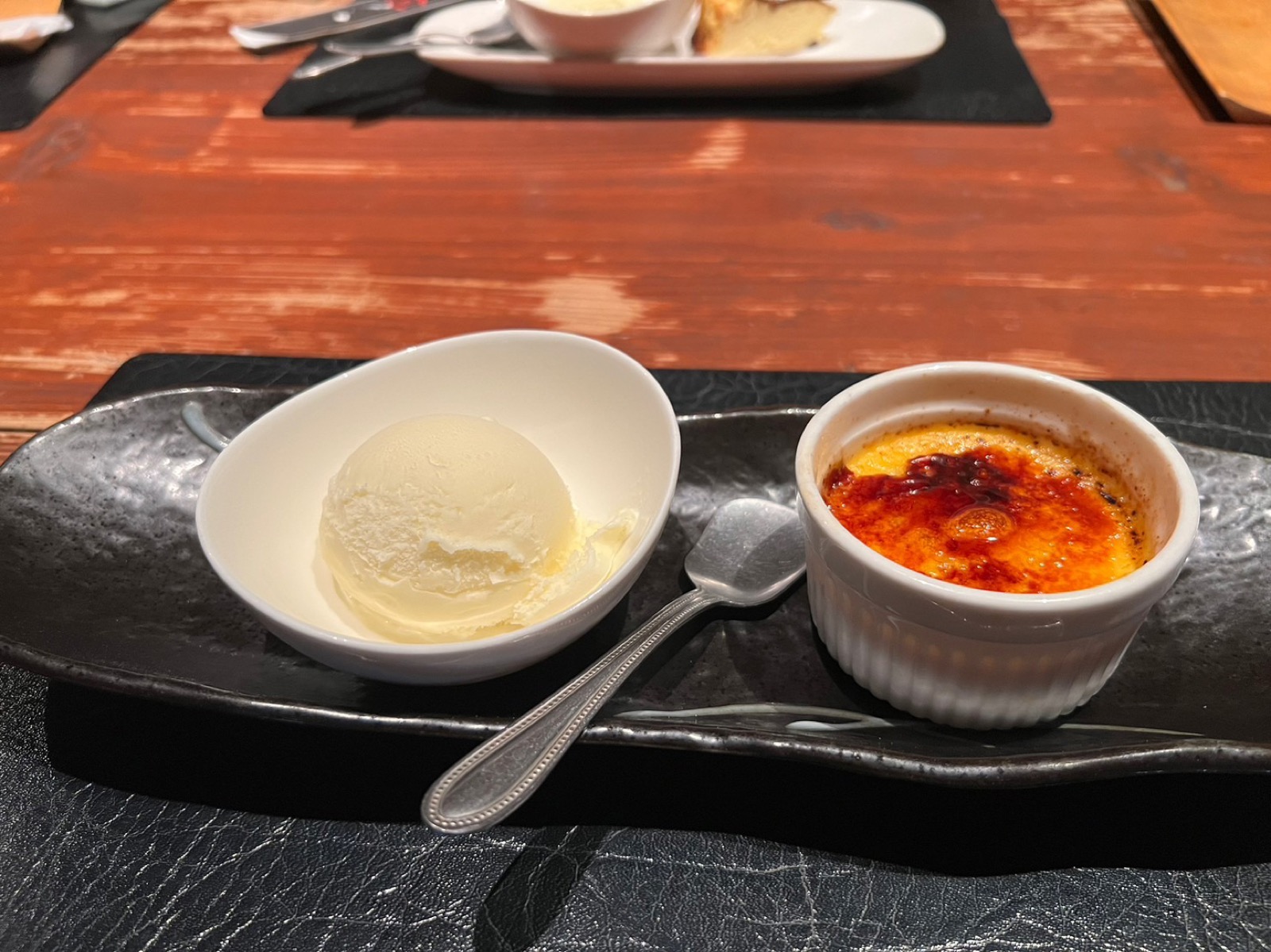 鱗のクレームブリュレ